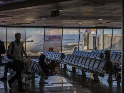  Tráfico aéreo entre Europa y RD sigue bajo; cierra en 2 % en 2025