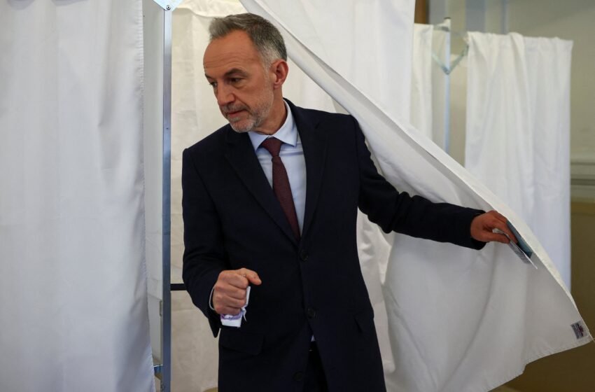  Francia vota las alcaldías de sus grandes ciudades en un primer ensayo de las presidenciales de 2027