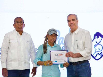  Abinader exhorta a los padres a proteger a sus familias e hijos