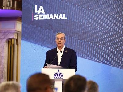  Gobierno dice que la LA Semanal con la prensa vendrá renovada