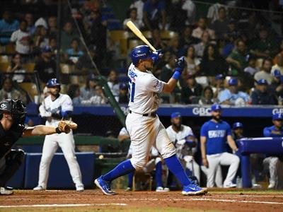  LIDOM: Los Tigres del Licey dejan en el terreno a los Gigantes