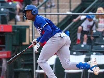  Los Dodgers suben al superprospecto dominicano Josué de Paula