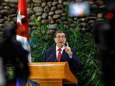  Cuba acusa a EE.UU. de “intentar reescribir la historia del hemisferio"