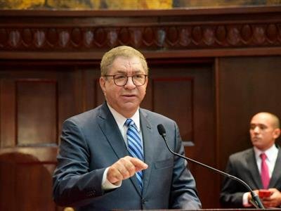  Recordarán en una misa a Adriano M. Tejada, exdirector de Diario Libre