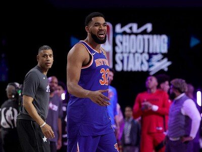 Knicks tumban a Celtics y mantienen pelea por 2do lugar del Este