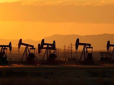  El petróleo de Texas repunta más de un 4 %