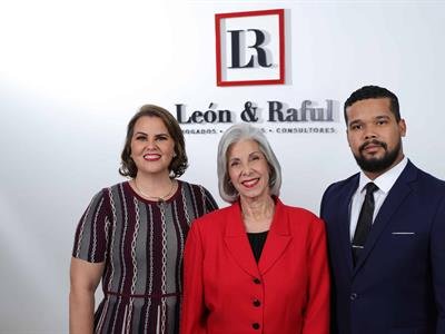  Anulan resolución reactivaba procesos disciplinarios contra abogados